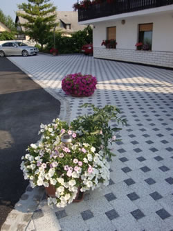 Betonski opločnici KVADRAT - linija Premium