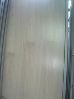 Laminat country 8 mm kl.32 BIJELA TREŠNJA